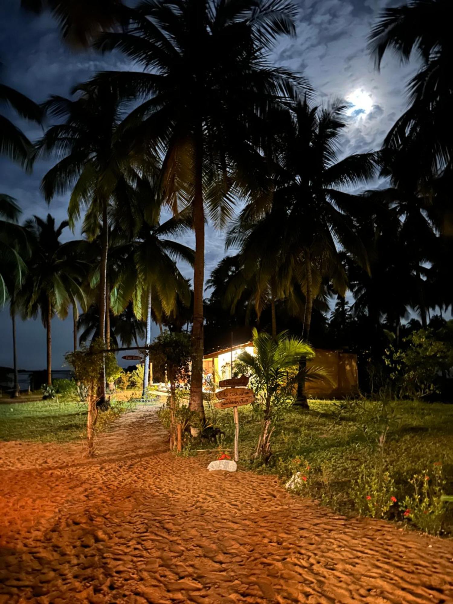 Kitelantis Hotel And Resort Kalpitiya Exterior foto